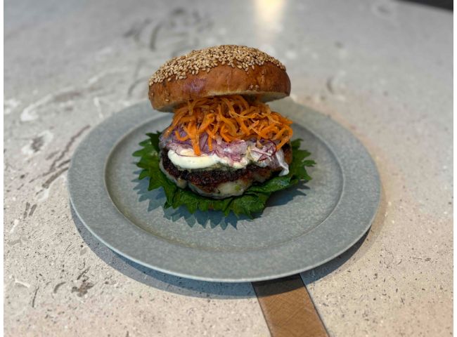 勝浦ブルーバーガー